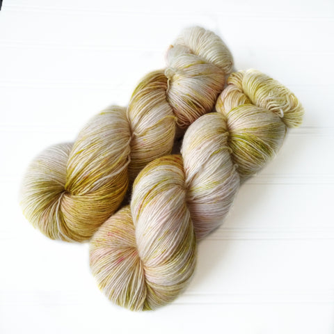 Single Ply Sock/Fingering Weight - Wheat Blossom