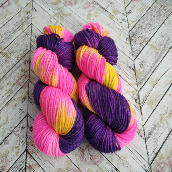 Unicorn Quest Log House Cottage Yarns