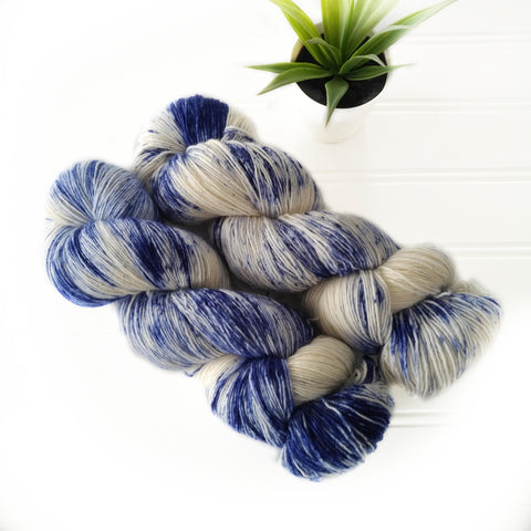 Single Ply Sock/Fingering Weight - Blue Speckles
